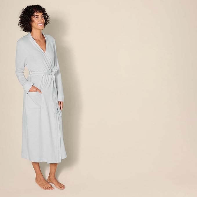 Amazon Essentials Women's Lightweight Waffle Full-Length Robe (Available in Plus Size)