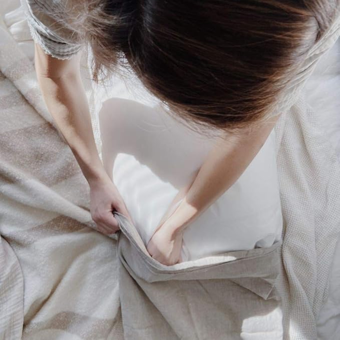 Spry Pure Hypoallergenic Bed Pillow Waterproof and Breathable - Standard Queen (Polyfill)