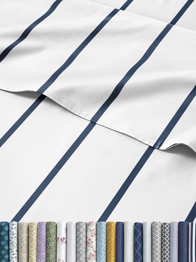 Striped Sheets - Navy Blue & White Striped Sheets - 1 Flat & 1 Fitted & 2 Pillowcases w/ Deep Pockets – Wrinkle & Fade Free - Breathable & Cooling – Luxury Pinstripe Bedding - Cal King Size Bed Set