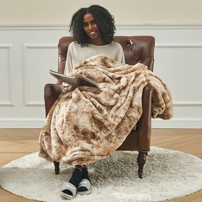 Krifey Oversized Faux Fur Blanket, Super Soft Cozy Blanket, Luxury Fluffy Throw Blanket Fuzzy Bed Throw, Plush for Women, Marbled Beige 60" x 80"