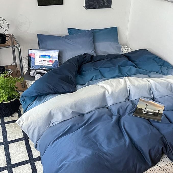 CLOTHKNOW Blue White Twin/Twin XL Comforter Set 3Pcs Gradient Blue Bedding Comforter Sets with 2 x Pillowcases
