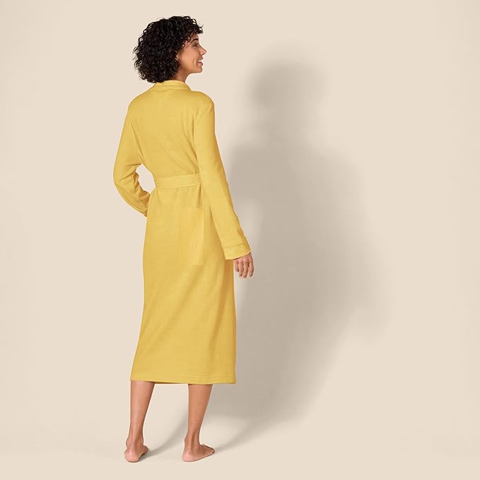 Amazon Essentials Women's Lightweight Waffle Full-Length Robe (Available in Plus Size)