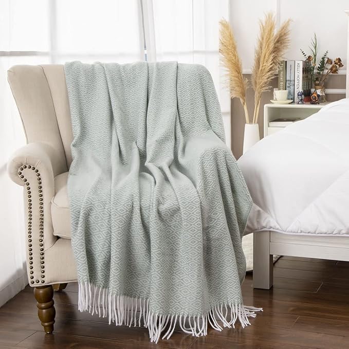 Gealaek Decorative Diamond Lattice Faux Cashmere Throw Blanket Honeydew Fringe Lightweight Fuzzy Soft Cozy Throws for Sofa Bed Farmhouse Throw Blanket 50" x 60"