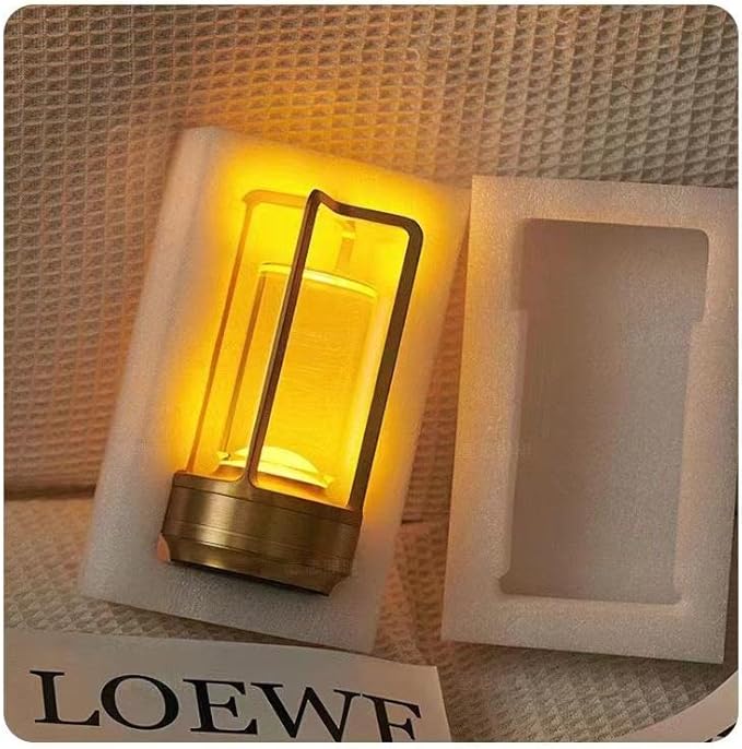 Portable Metal Table Lamp for Indoor/Outdoor ,Rechargeable Cordless LED Lamp, 3-Colour Infinitely Dimming Battery Powered Small Desk Lamp, Restaurant/Bedroom/Bar/Coffee Shop/Camping Light (Gold)