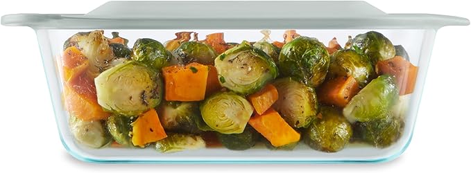 Pyrex Deep Glass Baking Dish with Plastic Lid, Deep Casserole Dish, Glass Food Container, Oven, Freezer and Microwave Safe, Clear Container, 8x8