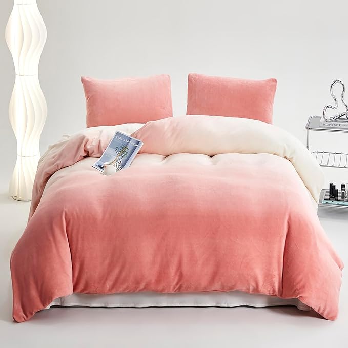 Luxlovery Pink Gradient Velvet Comforter Queen Fluffy Plush Flannel Bedding Set Queen Size Women Girls Pink White Sherpa Micromink Blanket Quilts Warm Rainbow Color Comforter Set