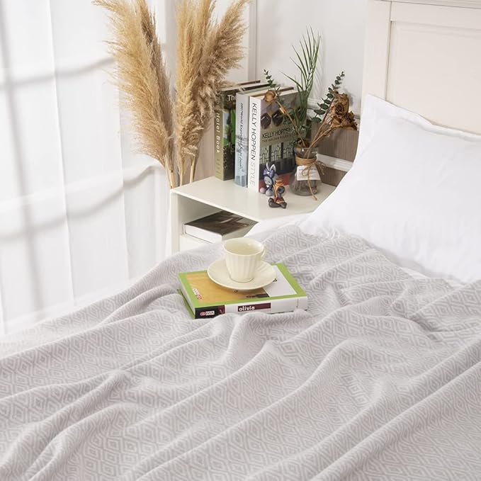 Gealaek Decorative Diamond Lattice Faux Cashmere Throw Blanket Light Grey Fringe Lightweight Fuzzy Soft Cozy Throws for Sofa Bed Farmhouse Throw Blanket 50" x 60"