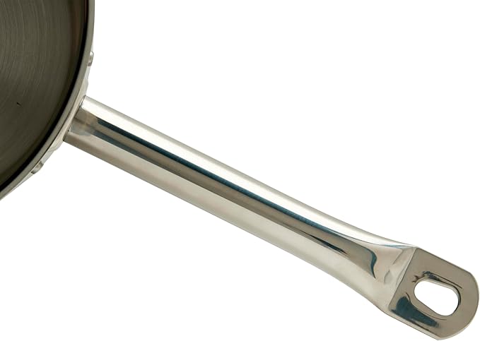 Winco Heavy-Duty Stainless Steel Sauce Pan with Cover, 4.5 Quart