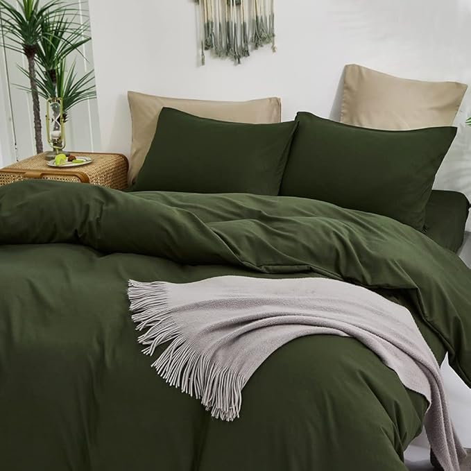 CLOTHKNOW Dark Green Twin/Twin XL Comforter Set 3Pcs Green Bedding Comforter Sets Kids Boys Girls Comforter Soft Military Comforter with 2 x Pillow Cases
