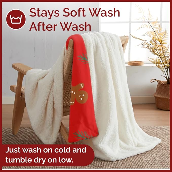 Christmas Sherpa Blanket Throw Size - Reversible Sherpa Fleece Blanket - Super Soft Double Sided Throw for Bed, Sofa, Couch - Thick, Warm, Cozy & Plush - Xmas Winter Bedding - Gingerbread Man, 50x60
