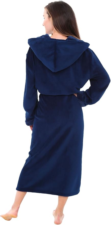 Alexander Del Rossa Womens Robe, Long Plush Bathrobe with Hood, Hooded Robes for Women Plus Size Bath Robe