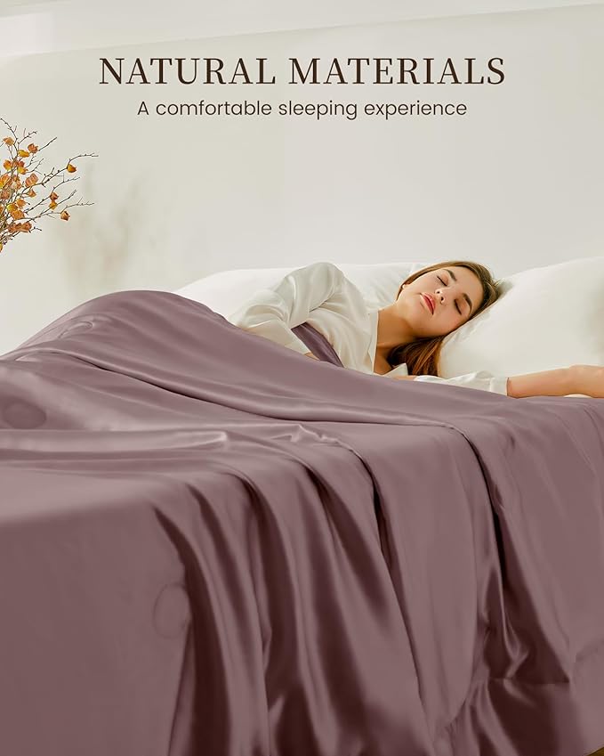 THXSILK Silk Blanket, 100% Mulberry Silk Cooling Throw, Soft and Lightweight Blanket for Bedroom, Sofa, Travel, All-Season (Purple, 53"x70")