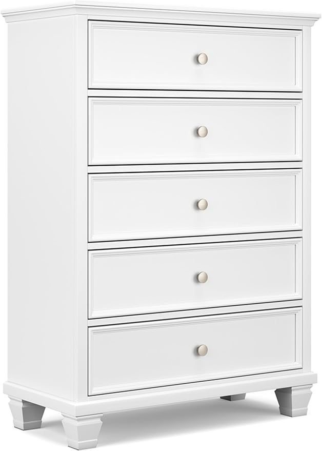 Signature Design by Ashley Fortman Casual 5 Drawer Chest for Bedroom, White