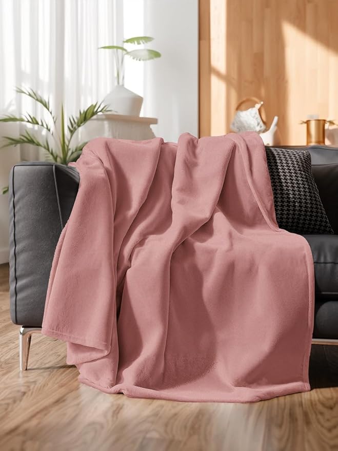 Ultra Soft Fleece Blanket Twin Size - Flannel Fleece Luxury Twin Blanket - Lightweight for Couch Bed Chair - Thick, Warm & Breathable - All Season Cozy Fuzzy, Anti-Static Microplush Bedding, Rose Pink