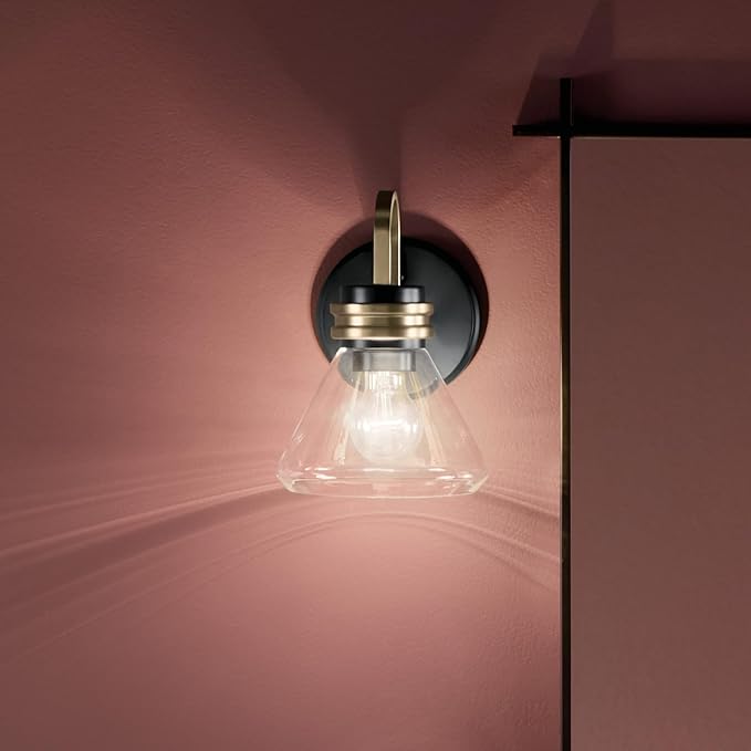 Kichler Farum 7.25" 1-Light Wall Sconce with Clear Glass in Black, for Fireplace, Kitchen, Bedroom, Hallway, or Vanity, (7.25" W x 9.5" H) 55153BKCLR