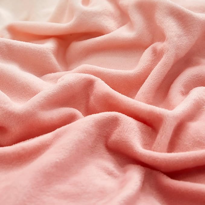Luxlovery Pink Gradient Velvet Comforter Queen Fluffy Plush Flannel Bedding Set Queen Size Women Girls Pink White Sherpa Micromink Blanket Quilts Warm Rainbow Color Comforter Set