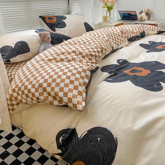 CLOTHKNOW Black Floral Full Size Comforter Sets Sunflower Bedding Comforter Sets Pumpkin Plaid Comforter Beige Black Comforter with 2 x Pillow Cases