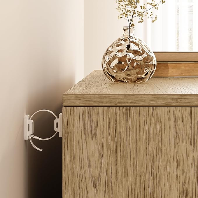 55" Wide Fluted 6 Drawer Dresser, Mid Century Modern Curved Dresser, Light Wood Chest of Drawers for Bedroom, Living Room and Entryway, Natural Oak