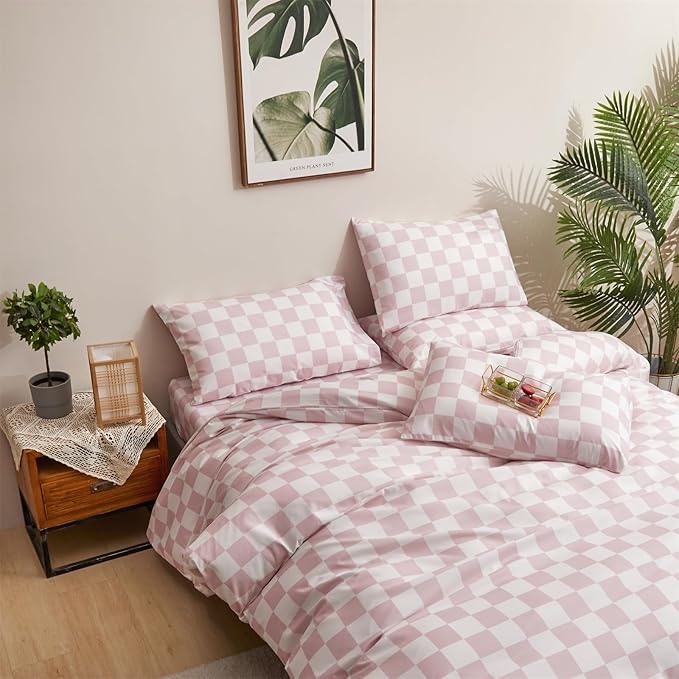CLOTHKNOW Pink White Plaid Full Size Comforter Sets 3Pcs Grid Bedding Comforter Sets Soft All Season Geometric Checker Comforter with 2 x Pillow Cases