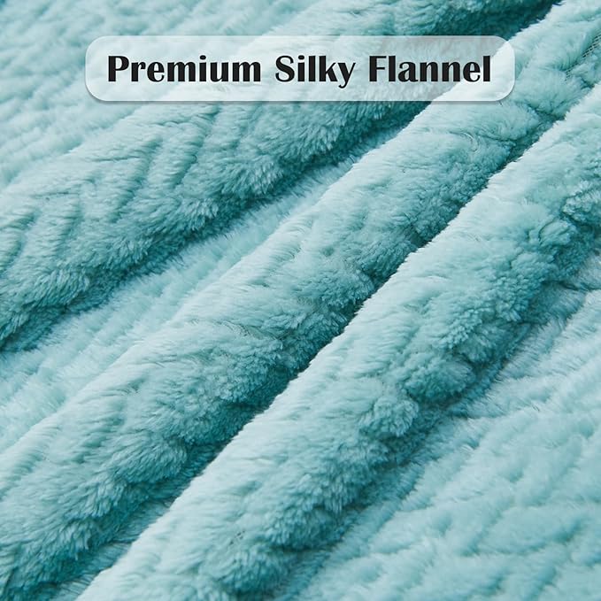 NEWCOSPLAY Super Soft Queen Blanket Mint Green Premium Silky Flannel Fleece Leaves Pattern Lightweight Bed Blanket All Season Use (Mint Green, Queen(90"x90"))