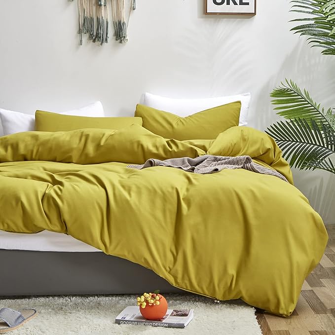 Luxlovery Chartreuse Comforter Set - King Size Moss Green Bedding Set - Breathable Modern Solid Green Soft Blanket Quilts 3 Piece Set