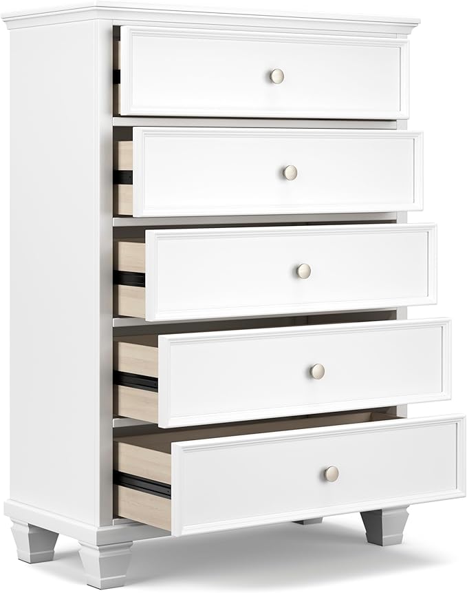Signature Design by Ashley Fortman Casual 5 Drawer Chest for Bedroom, White