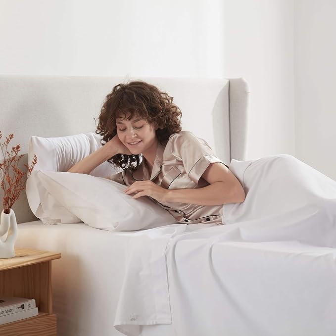 Nestl Twin Sheet Set - 1800 Ultra-Soft Microfiber Twin Bed Sheets - Double Brushed - Deep Pockets - Easy Fit - Extra Soft - 3 Piece Set - Bedding Sheets & Pillowcases (Twin, White)