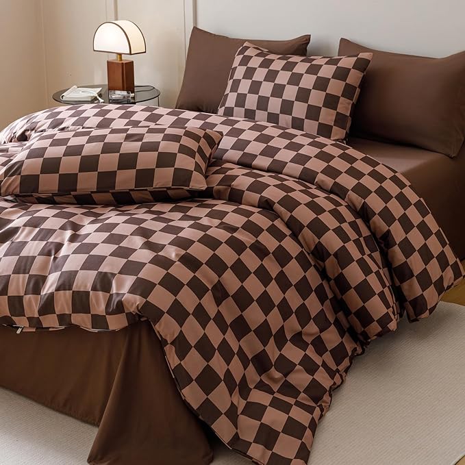 CLOTHKNOW Brown Plaid Full Size Comforter Sets Grid Bedding Comforter Sets Soft Geometric Checker Comforter with 2 x Pillow Cases