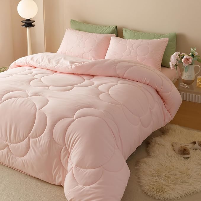 CLOTHKNOW Pink Floral Twin/Twin XL Comforter Set 3Pcs Daisy Puff Bedding Comforter Sets Boho Comforter Soft Pink Comforter Sets