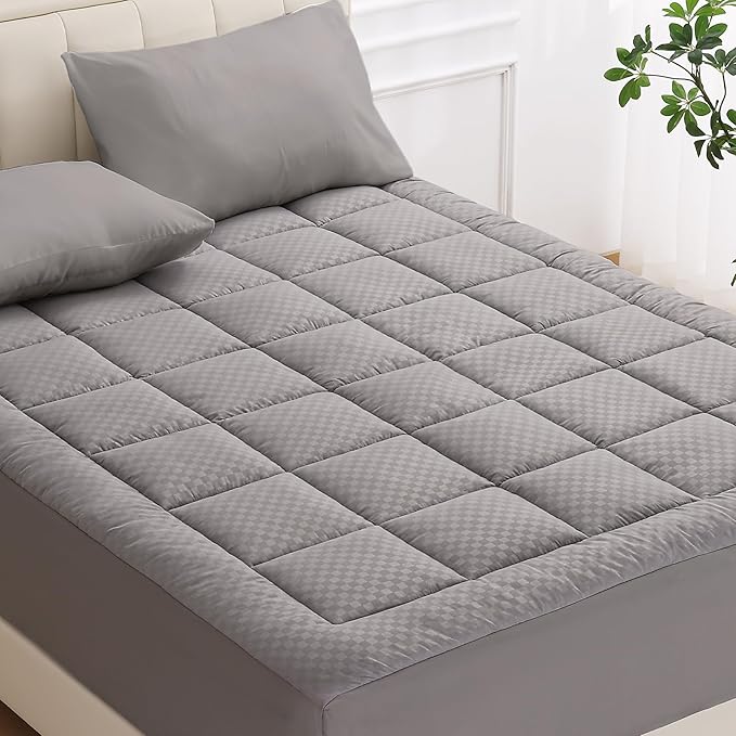 OLANLY Full Quilted Fitted Mattress Pad, Elastic Fitted Mattress Topper, Cooling Soft Mattress Cover Stretches up to 21 Inches Deep, Machine Washable Mattress Protector (54x75 inch, Light Grey)