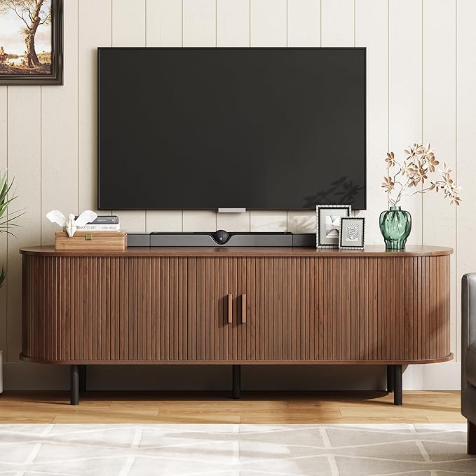 63" TV Stand with Power Outlet for TVs up to 70 Inch, Entertainment Center with Storage and Adjustable Shelves, Modern Media Console with Sliding Doors for Living Room, Walnut
