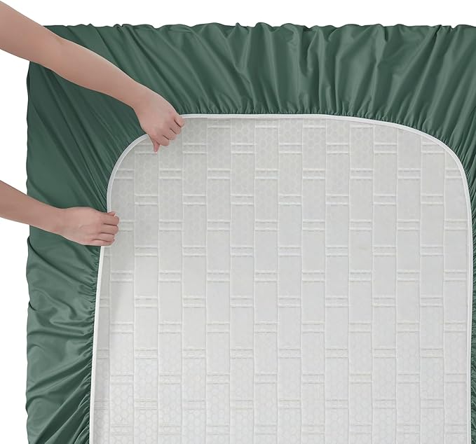 Clara Clark Bed Sheets, Premier 1800 Series Bed Sheet Set, Deep Pocket, Wrinkle, Fade, Stain Resistant, Luxury Soft Bedding Sheets & Pillowcases, Twin, Forest Green