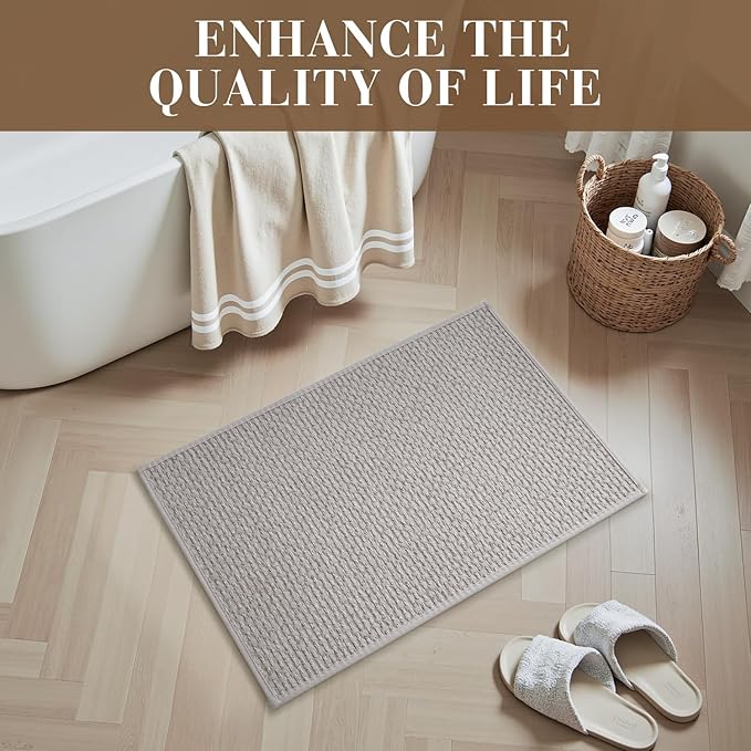 RESARE Non Slip Bath Mat - Machine Washable Bathroom Rugs, Super Absorbent Bath Mat Quick Dry Bathroom Mat, Bath Rugs Ultra Soft Rugs for Bathroom Floor, 20"x32" Light Grey