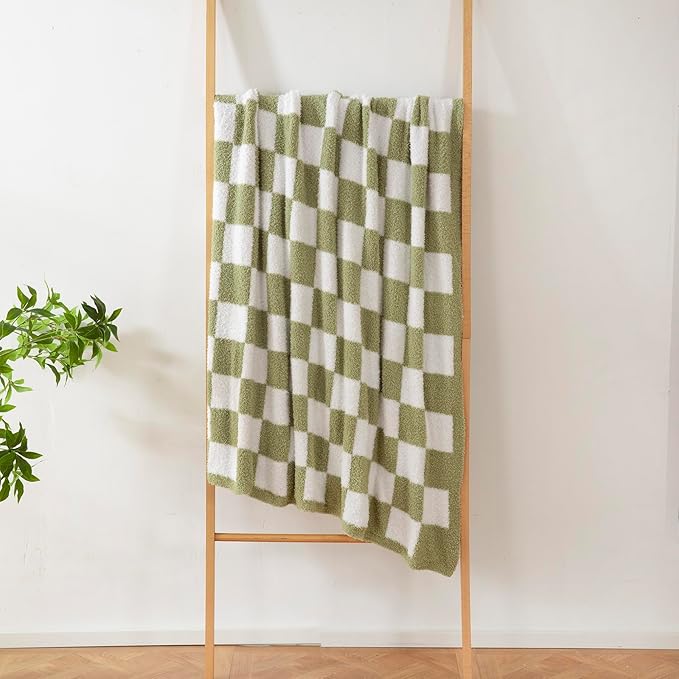 YIRUIO Throw Blanket Checkered Chessboard Fluffy Fuzzy Warmer Comfort Reversible Super Soft Cozy for Home Decor Bed Couch Sofa Living Room (Sage Green, 80''x90'')