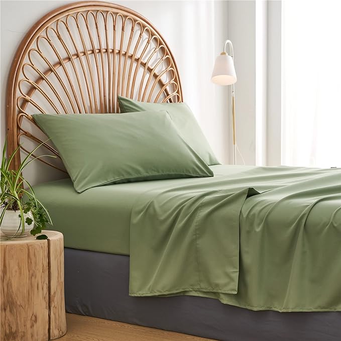 Sage Green Tufted Comforter Set King Size 7 Piece Bed in a Bag, Shabby Chic Boho Comforter and Sheet Set, Pom Pom Textured Bed Set, All Season Soft Microfiber Complete Bedding Set(Green,King)
