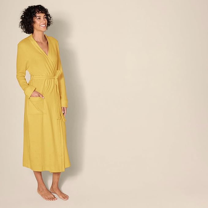 Amazon Essentials Women's Lightweight Waffle Full-Length Robe (Available in Plus Size)