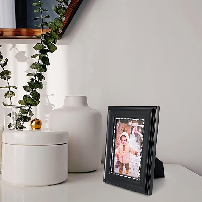 GraduationMall 4x6 Picture Frames, Real Glass, Display Photos for Wall or Tabletop, Black with Silver Beads, 2-Pack