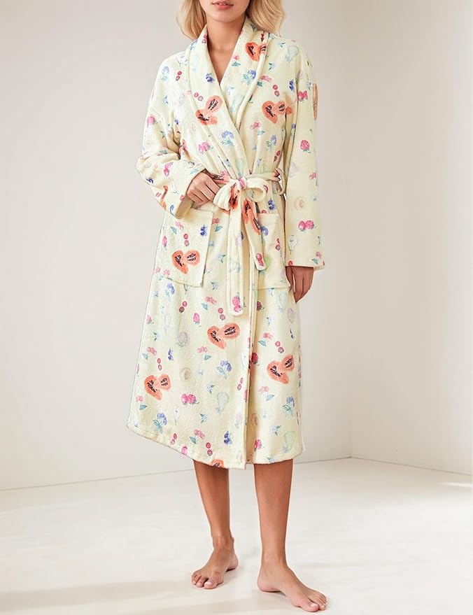 Women Fleece Floral Fruit Print Bathrobe Soft Flannel Lounge Robe Cute Fall Robe Lightweight Warm Gown with Belt