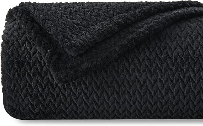NEWCOSPLAY Super Soft King Blanket Black Premium Silky Flannel Fleece Leaves Pattern Lightweight Bed Blanket All Season Use (Black, King(90"x110"))