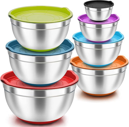 TeamFar Mixing Bowls Set of 7, Stainless Steel Mixing Bowls with Lids for Baking Mixing Prepping, Salad Bowl with Air-tight Lid & Silicone Bottom - 4.6/3.5/2.6/2 / 1.5/1 / 0.7 Qt