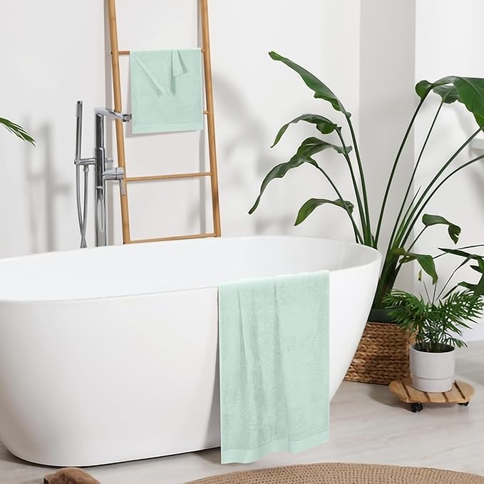 Ultra Soft 3 Pack Cotton Towel Set, Contains a Bath Towels 28x55 inch, a Hand Towels 16x24 inch & a Wash Coths 12x12 inch, Ideal Everyday use, Compact & Lightweight - Sea Green