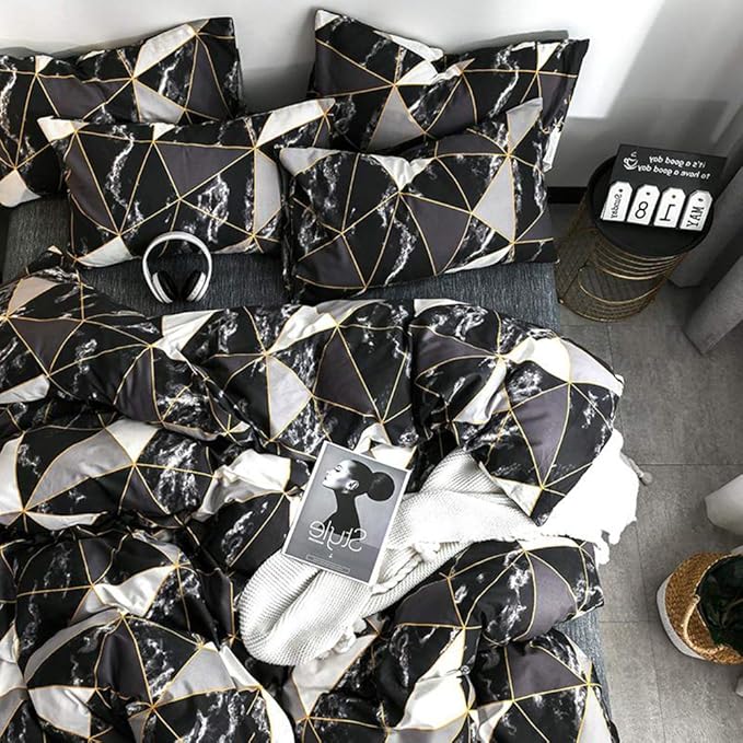 CLOTHKNOW Black White Marble Full Comforter Sets Triangle Bedding Comforter Sets Geometric Comforter Black Comforter with 2 x Pillow Cases