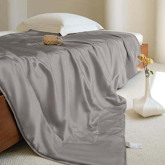 THXSILK Silk Blanket, 100% Mulberry Silk Cooling Throw, Soft and Lightweight Blanket for Bedroom, Sofa, Travel, All-Season (Grey, Queen)