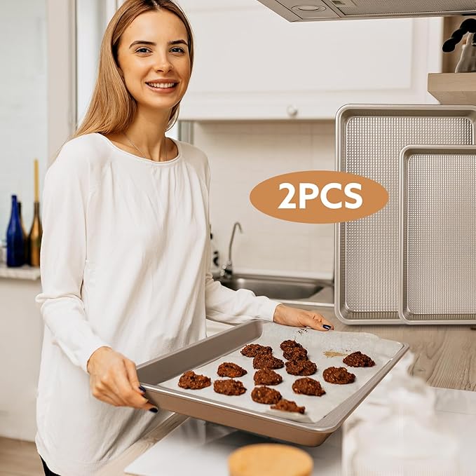 2 Piece Professional Baking Pan Set, Nonstick Bakeware Set, Heavy Duty Thick Cookie Sheets for Baking, 9x13in, 10x15in, Textured, Gold