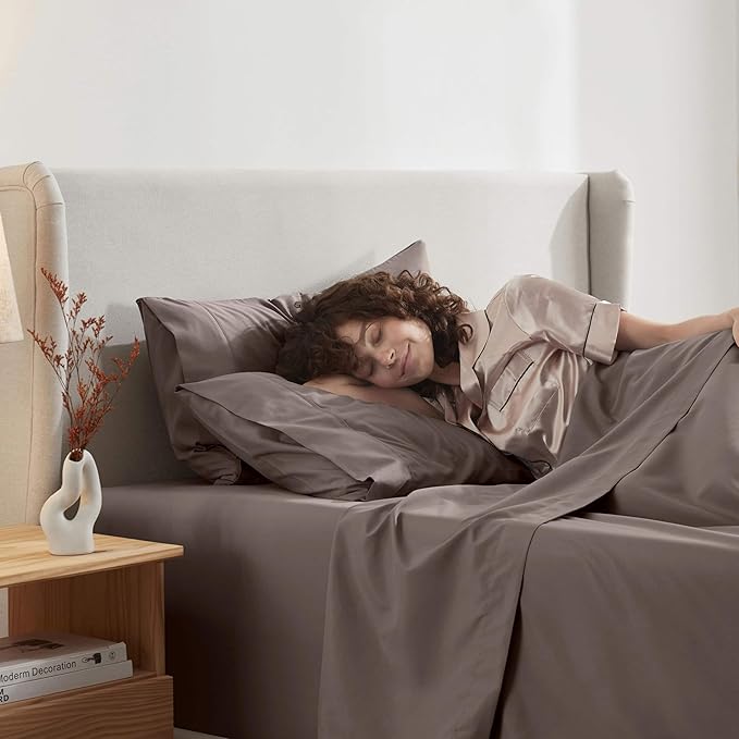 Nestl Twin XL Sheet Set - College Dorm Size - Luxury 1800 Ultra-Soft Microfiber Twin Extra Long Bed Sheets - Deep Pockets - Easy Fit - Extra Soft - 3 Piece Set (Twin XL, Chocolate Brown)