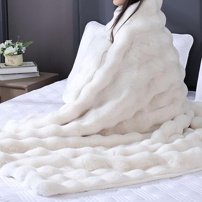 Fluffy Fuzzy Cozy Faux Fur Throw Blanket for Living Room Couch Cream Beige Bubble 60X80 Throw Blanket for Apartment Bed Gift Office Decorative Blanket Decor 860 GSM