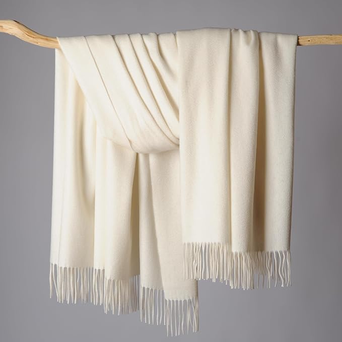 CUDDLE DREAMS Premium Cashmere Throw Blanket with Fringe, Luxuriously Soft (Ivory)