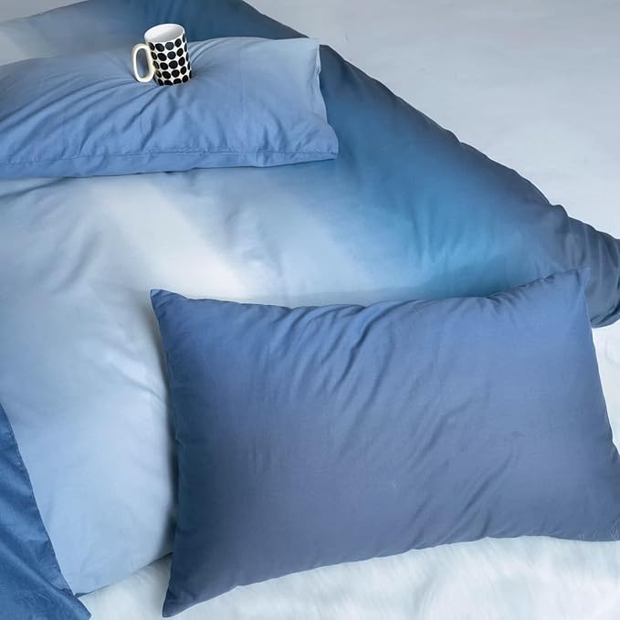 CLOTHKNOW Blue White Full Size Comforter Sets 3Pcs Blue Gradient Bedding Comforter Sets All Season Soft Comforters with 2 x Pillow Cases