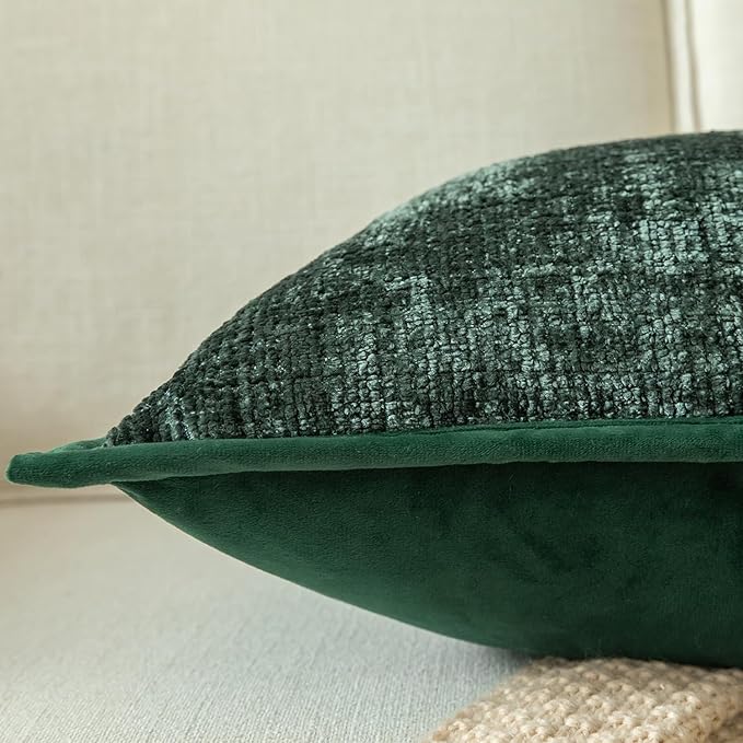 Yaertun Pack of 2 Chenille Textured Decorative Throw Pillow Covers Accent Solid Cushion Cover Soft Cozy Pillow Case with Velvet Back for Couch Sofa Bed Living Room 22x22 Inch Green