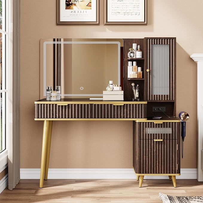 QUW Fluted Makeup Vanity Desk with Mirror and Lights, Modern Glass Top Vanity Table with Charging Station, Vanity Mirror 3 Lighting Modes Adjustable Brightness, Dressing Table for Bedroom, Dark Walnut